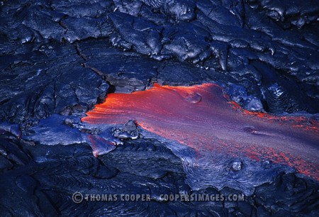 lava patterns - Hawaii Volcanoes National Park\nBig Island, Hawaii